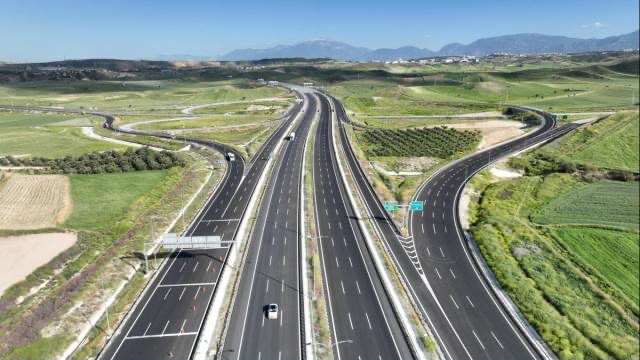 İzmir–Aydın otoyolu üstyapı projesi